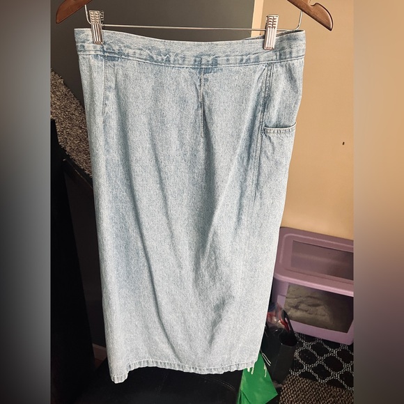 Vintage Denim Skirt - Picture 5 of 6